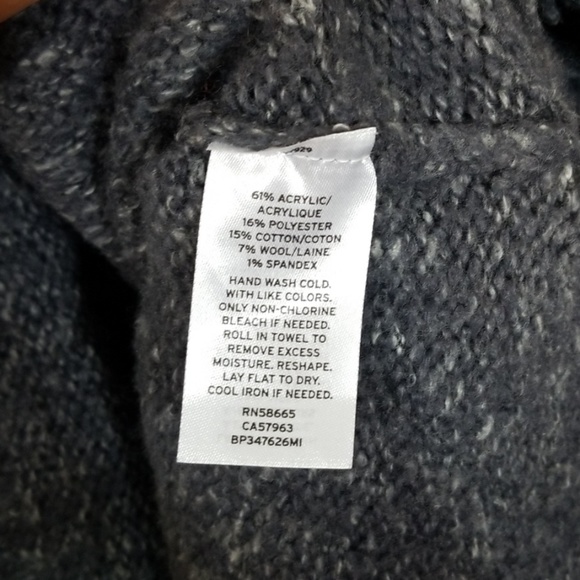 Sun&Shadow Turtleneck Assymetrical Gray Sweater - Picture 7 of 7